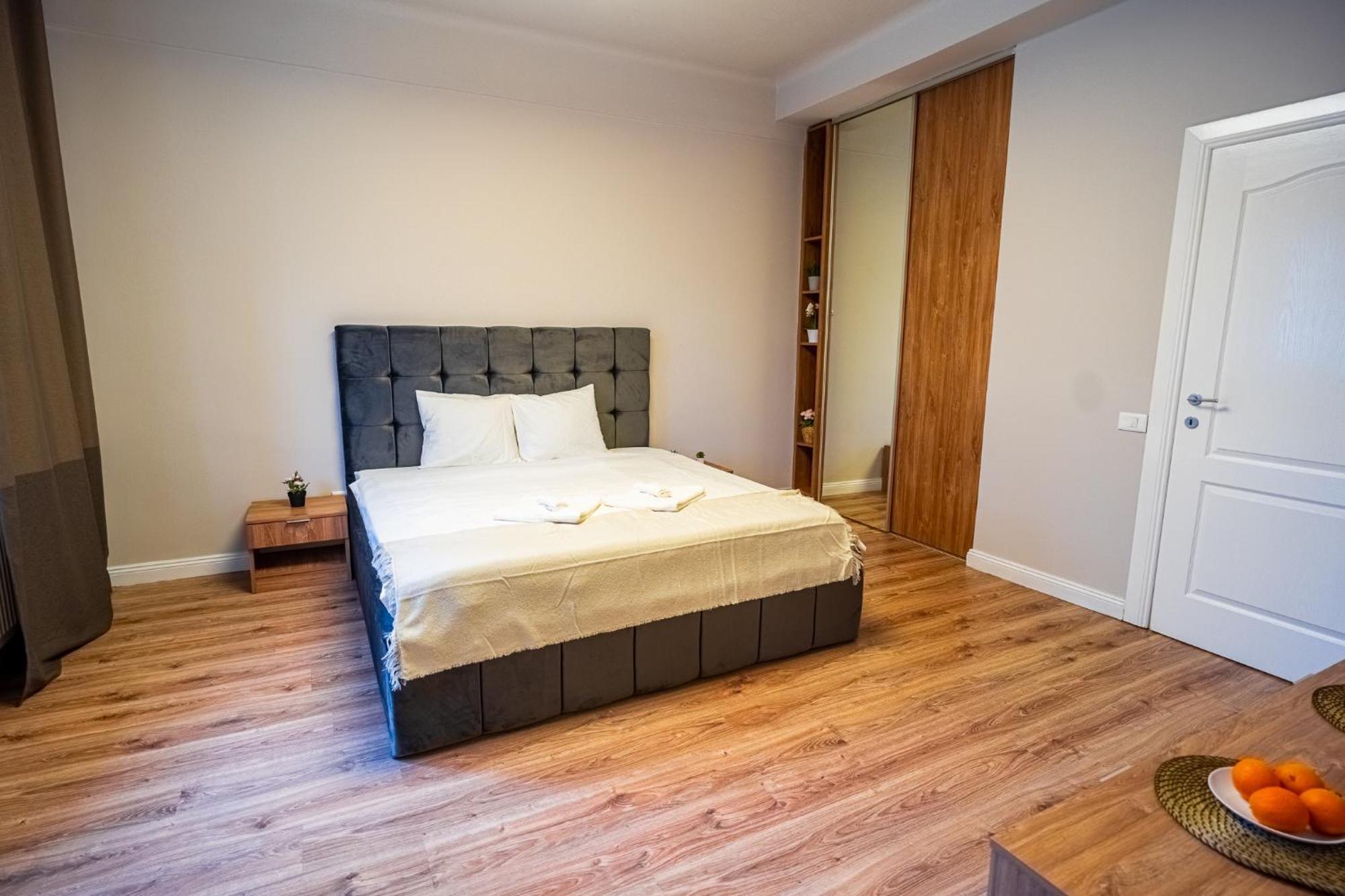 בוקרשט Cozy Apartments Near Calea Victoriei מראה חיצוני תמונה